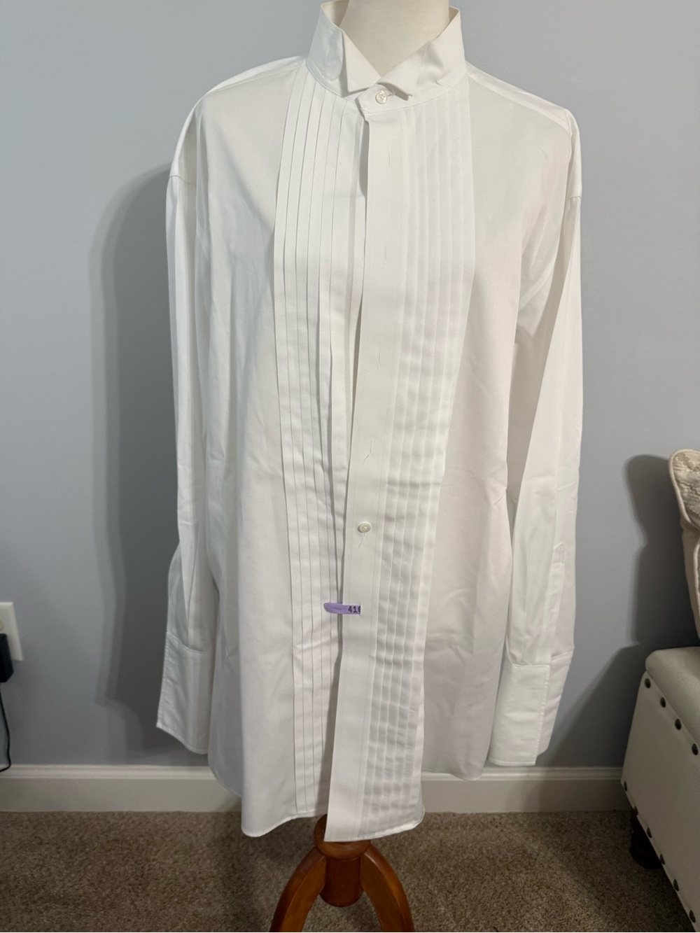 Roundtree & Yorke White Pleated-Front Dress Shirt